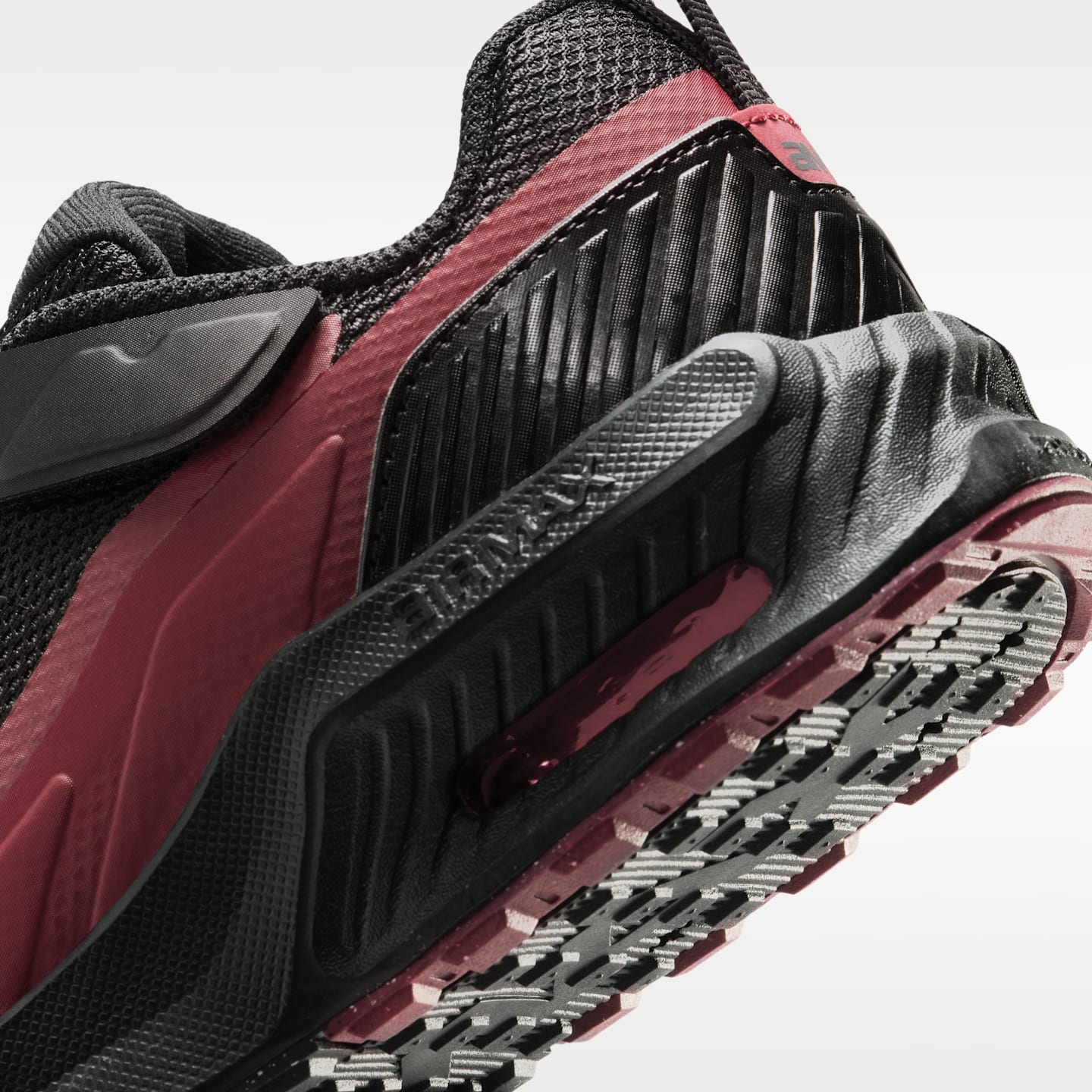 Детские кроссовки Nike Air Max Bia, цвет: Чёрный / Красный, вариант 1 — фото 8