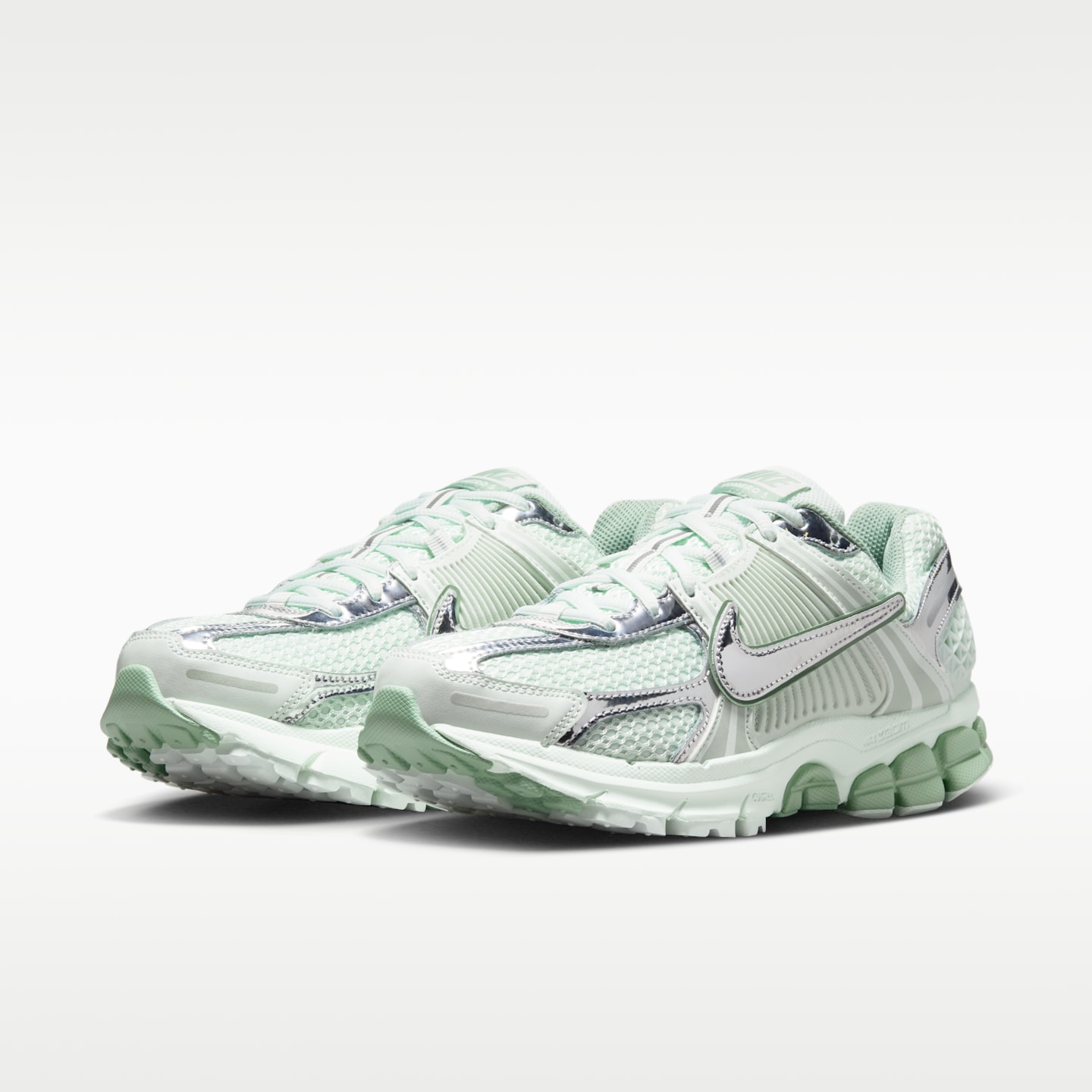 Женские кроссовки Nike Zoom Vomero 5 Shoes, цвет: Зелёный / Еловый — фото 5