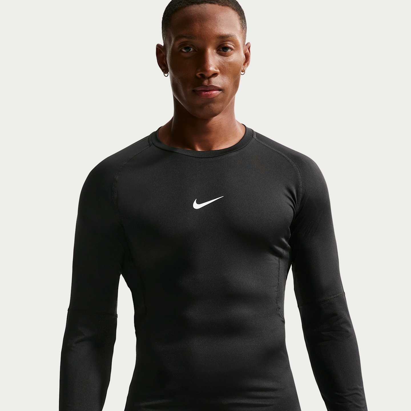 Мужской обтягивающий топ для фитнеса Nike Pro Dri-FIT с длинным рукавом, цвет: Чёрный / Белый — фото 1