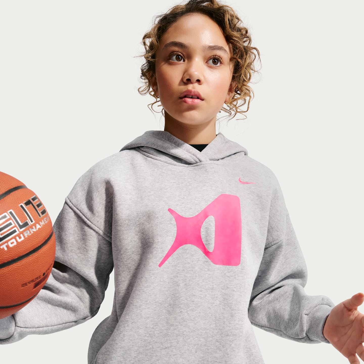 Детская баскетбольная худи Nike A'ja Wilson Club Fleece, цвет: Платиновый / Меланжевый — фото 3