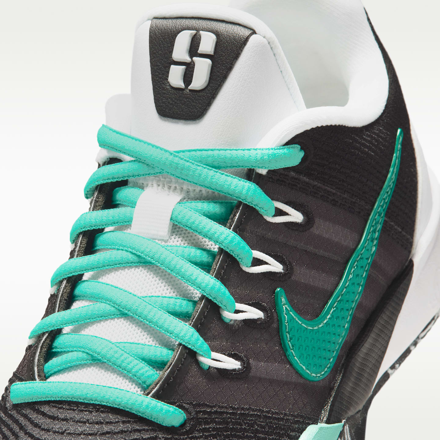 Кроссовки Nike Sabrina 3 Big Kids' Basketball, цвет: Чёрный / Белый — фото 7
