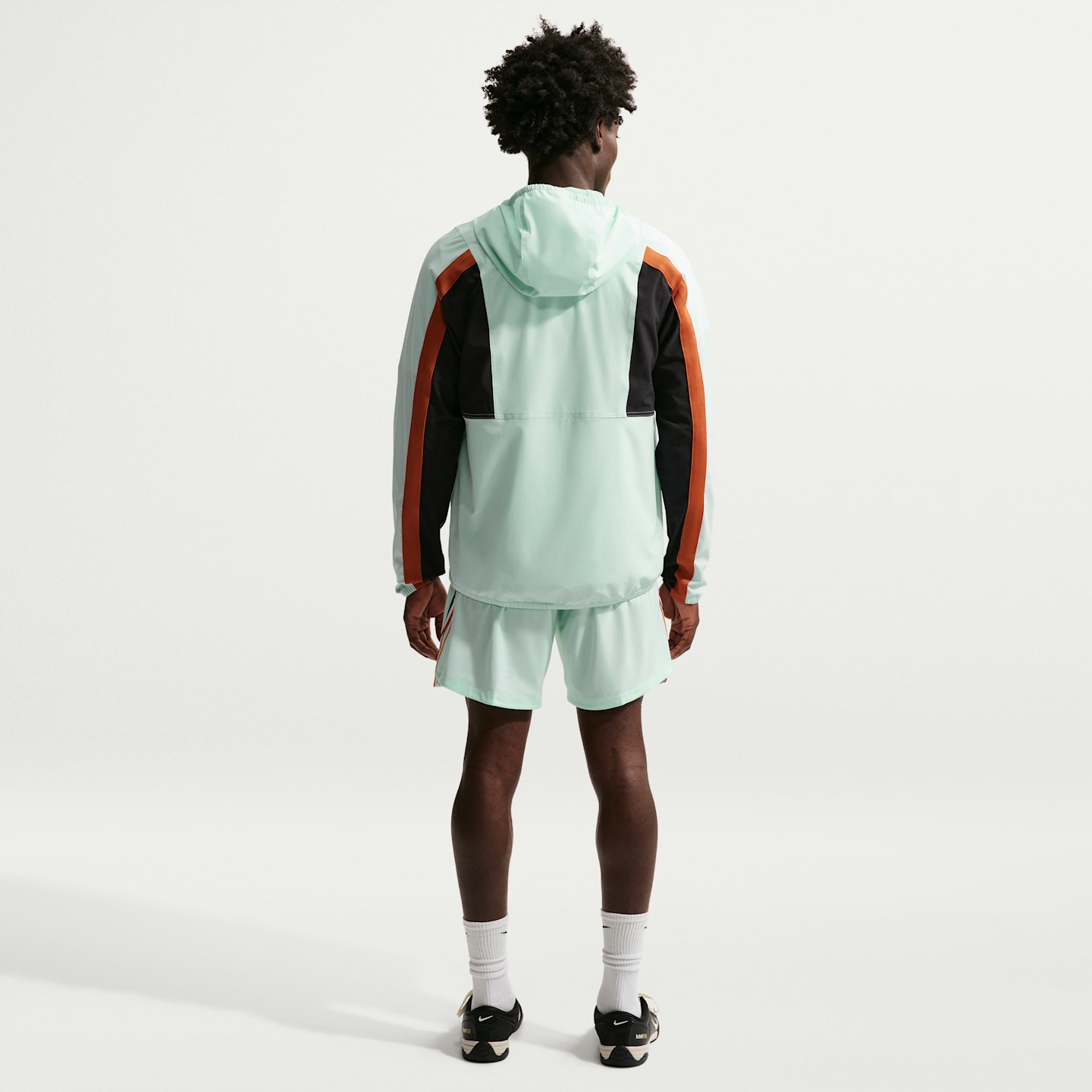 Мужские футбольные шорты Nike FFF 2026 Stadium Away Dri-FIT Replica, цвет: Igloo/Monarch/Monarch — фото 5