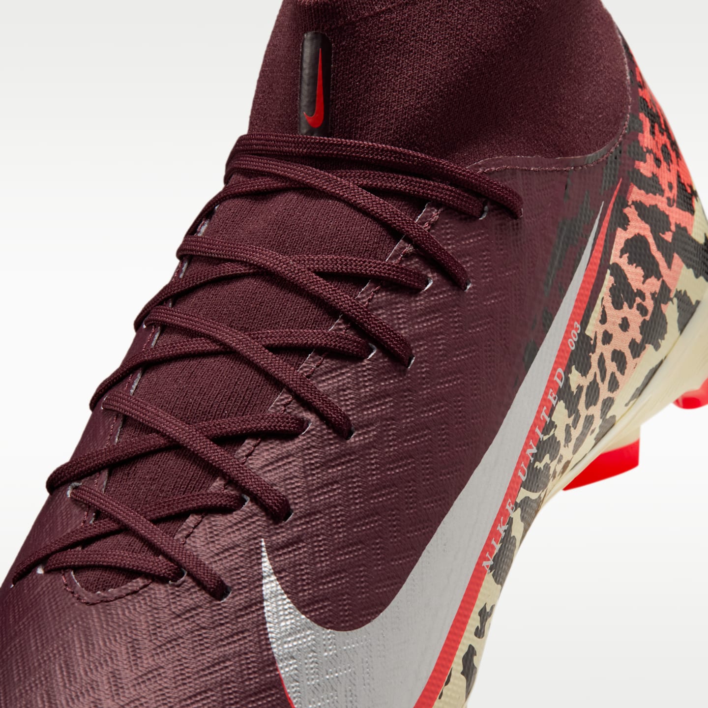 Футбольные бутсы Nike United Mercurial Superfly 10 Academy для разных покрытий, высокие, цвет: Бордовый / Красный — фото 8