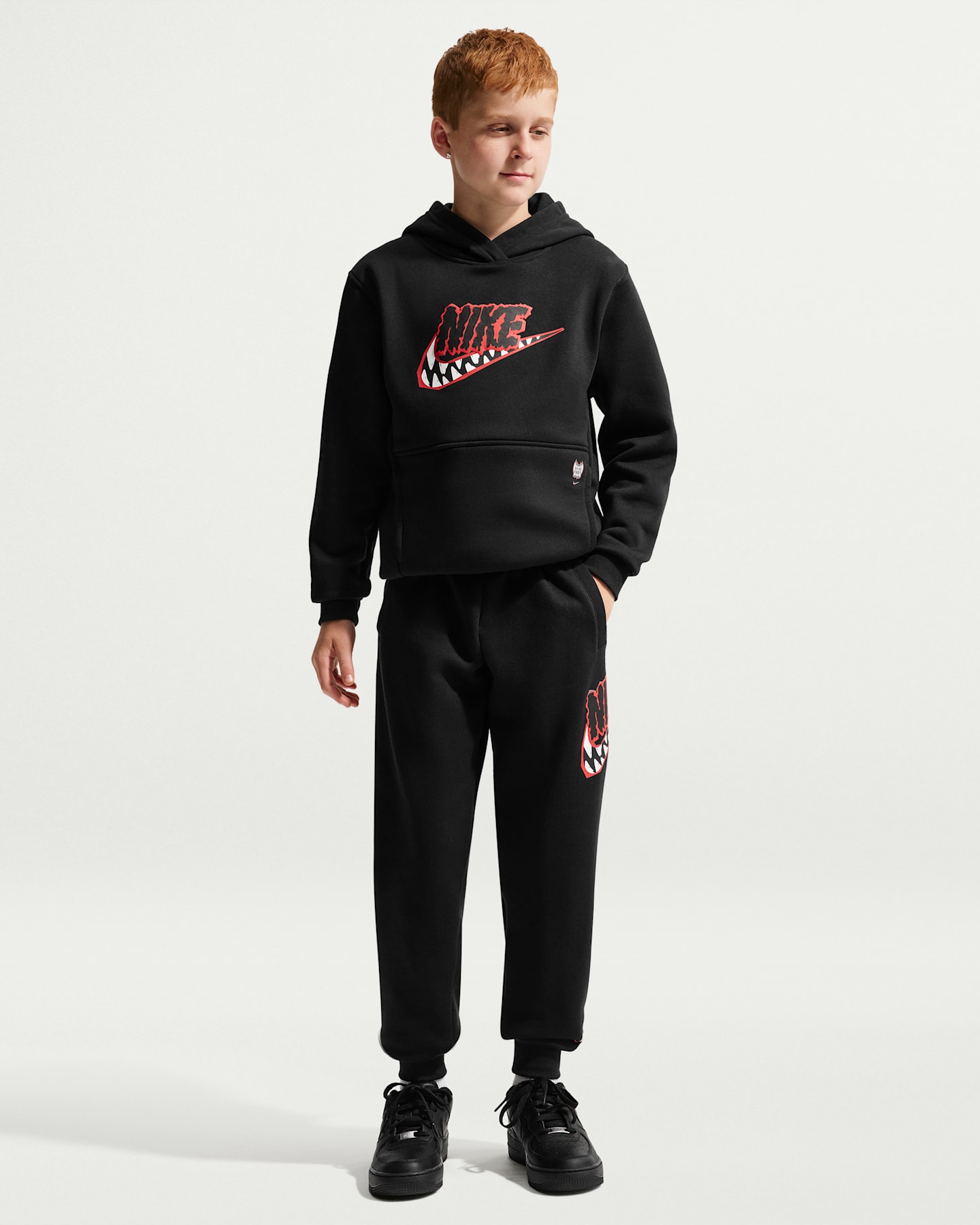 Детские флисовые джоггеры Nike Sportswear Club, цвет: Чёрный — фото 6