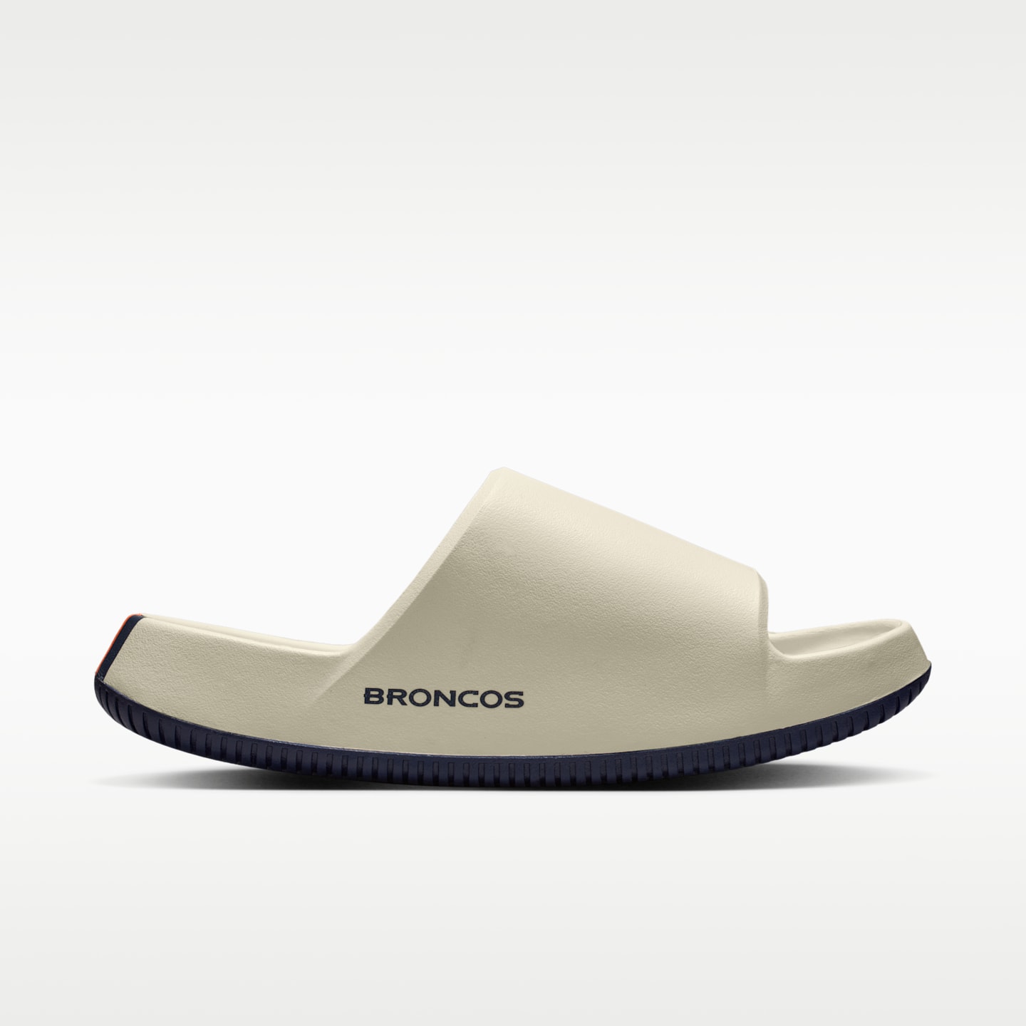 Мужские сандалии Nike Calm (Denver Broncos) NFL, цвет: Молочный / Яркий оранжевый — фото 4