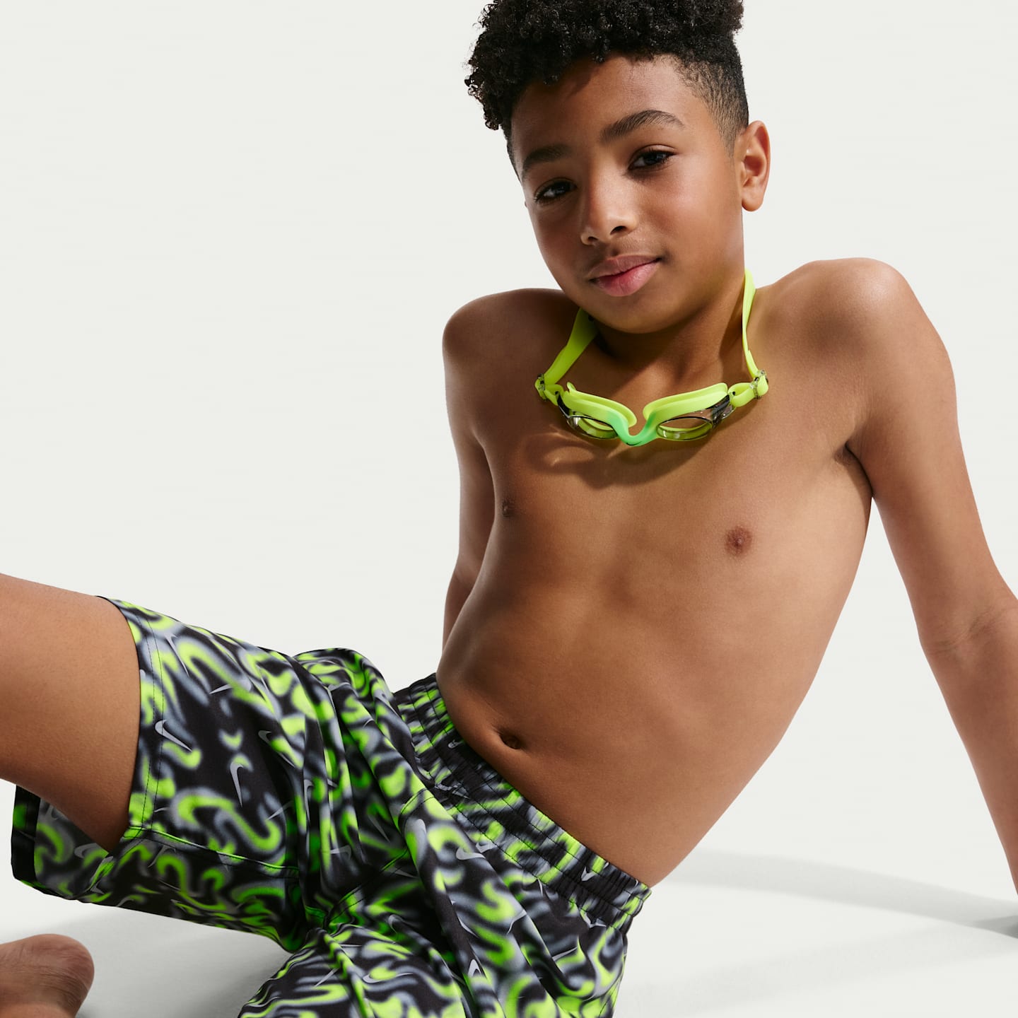 Детские плавательные шорты Nike Swim Breaker для мальчиков, 7", со вшитыми трусами, цвет: Чёрный — фото 4