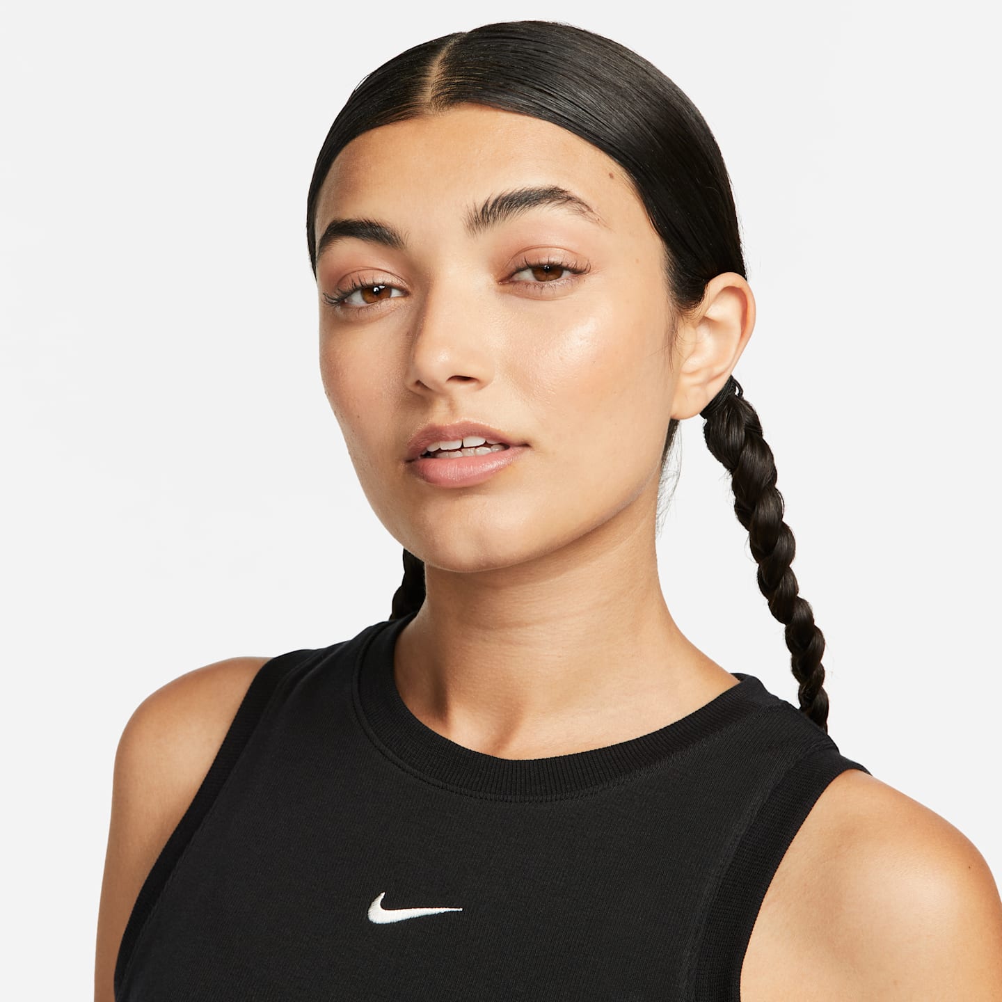 Женская облегающая укороченная майка в мини-рубчик Nike Sportswear Chill Knit, цвет: Чёрный / Молочный — фото 3
