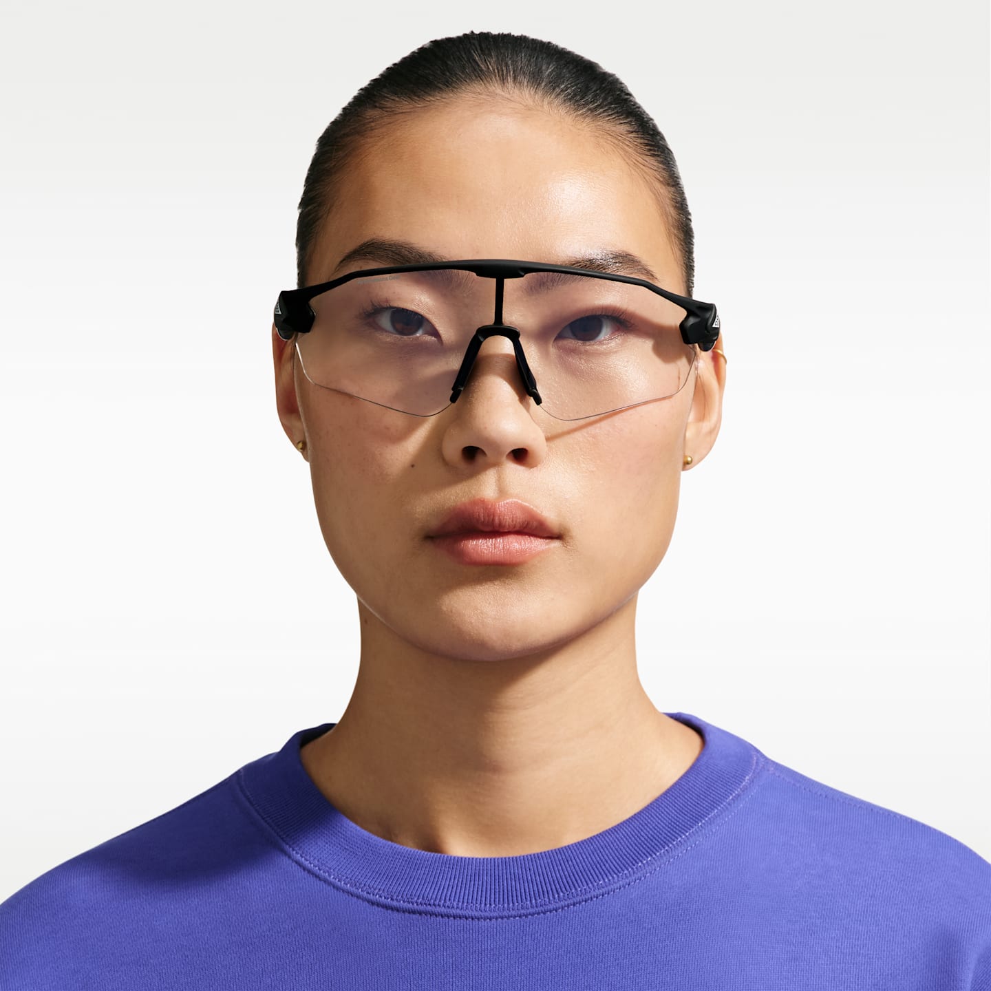 Солнцезащитные фотохромные очки Nike ACG Vista Peak, цвет: Антрацитовый / Прозрачный — фото 3