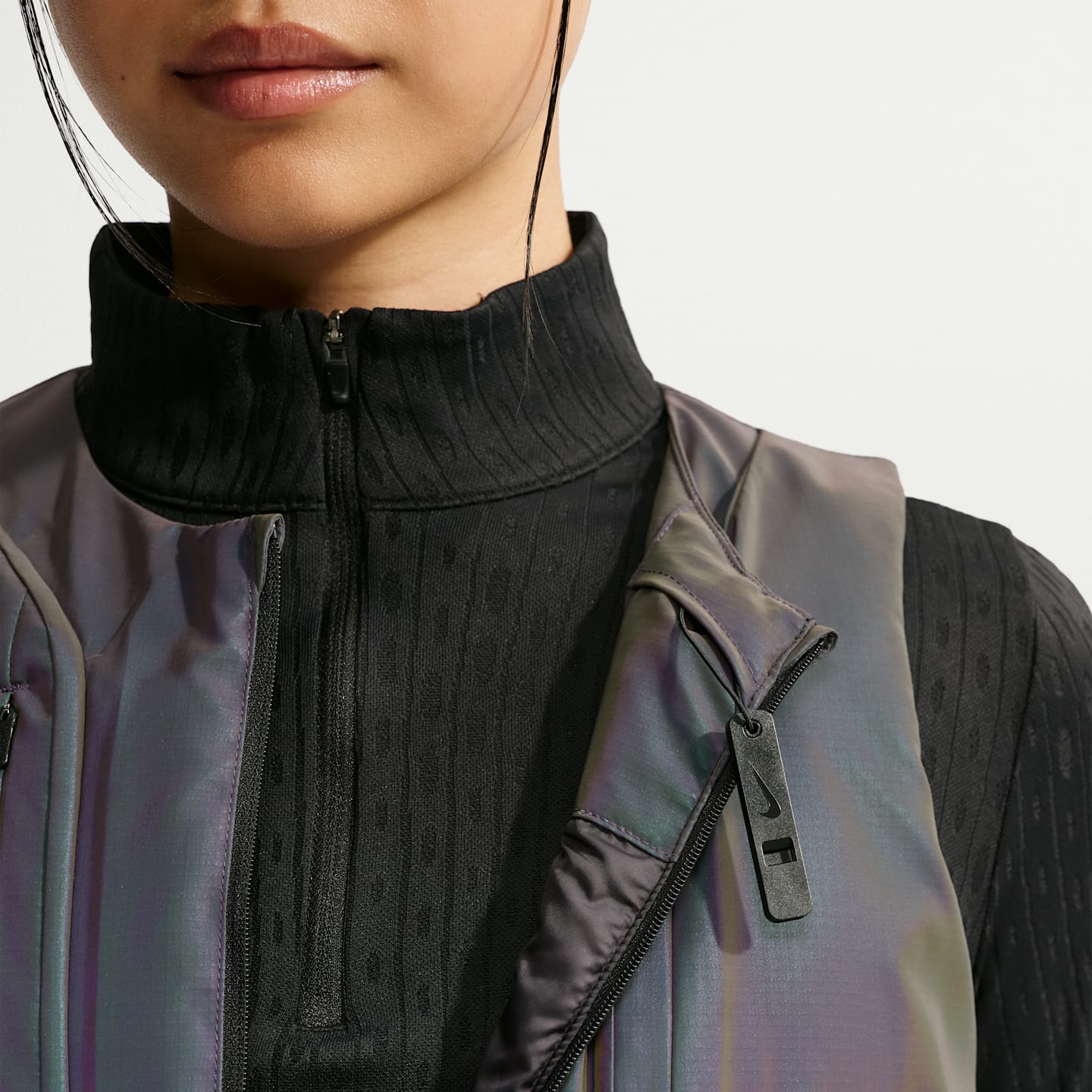 Женский жилет NikeLab Running Flash Therma-FIT Vest, цвет: Разноцветный / Чёрный — фото 6