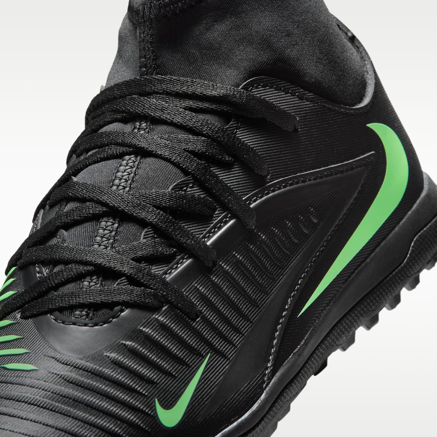 Детские кроссовки Nike Jr. Phantom 6 High Club Turf Soccer, цвет: Чёрный / Зелёный — фото 7