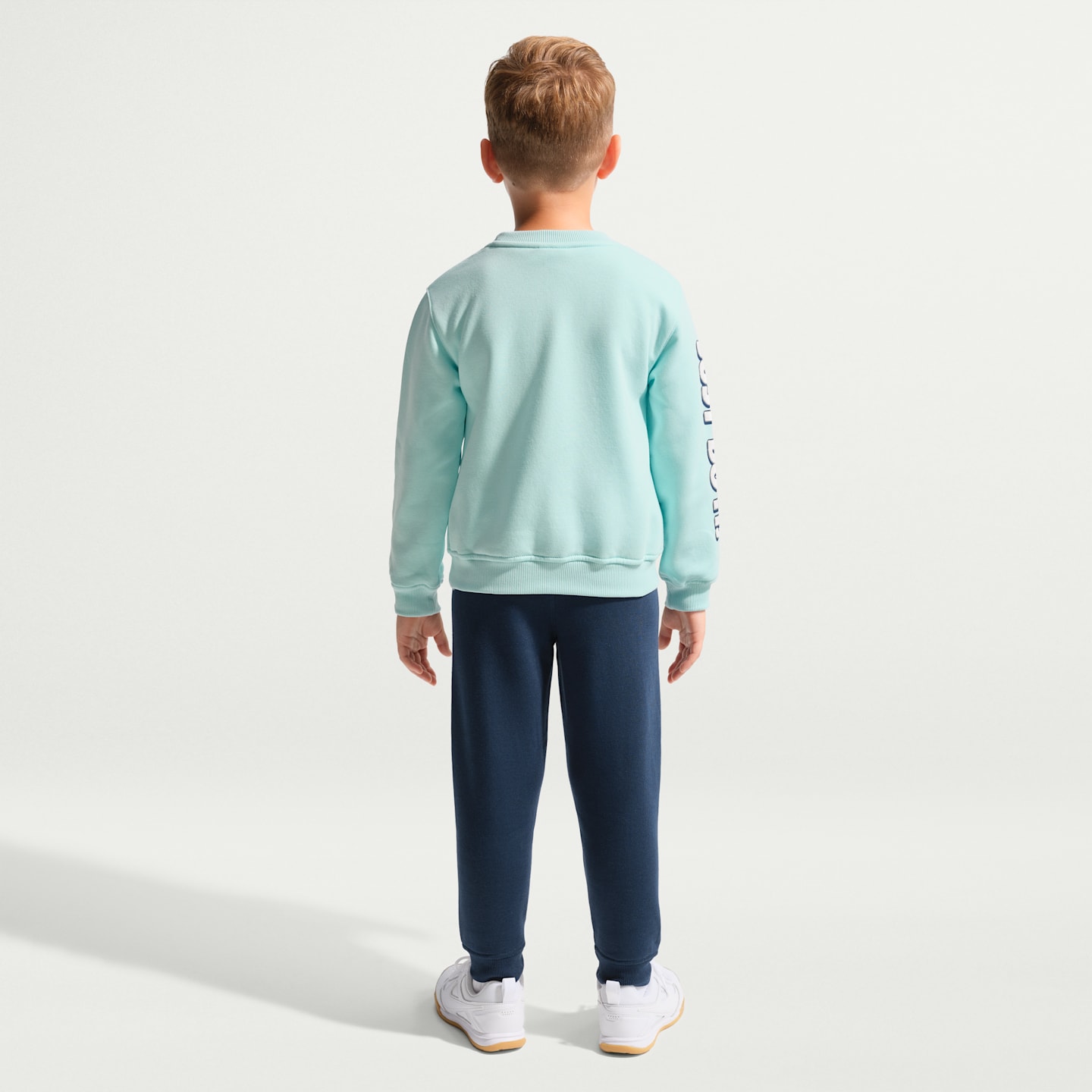 Детский комплект Nike Sportswear Frosted Futura из 2 предметов со свитшотом, цвет: Полуночный тёмно-синий — фото 7