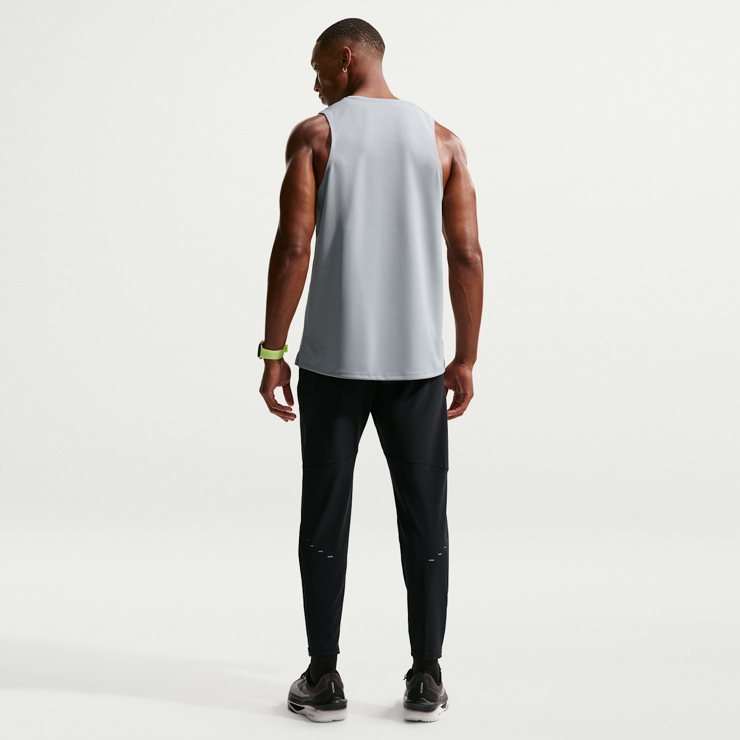 Мужские тканые беговые брюки Nike Stride Dri-FIT, цвет: Чёрный — фото 5