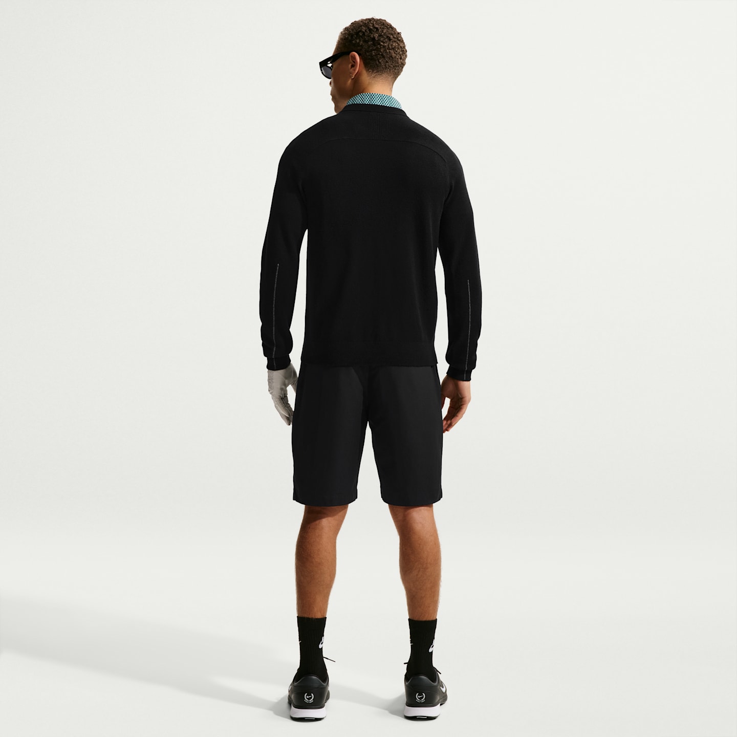 Мужской топ Nike Tailored Performance Crew-Neck Golf Crew-Neck Top, цвет: Чёрный / Антрацитовый — фото 5