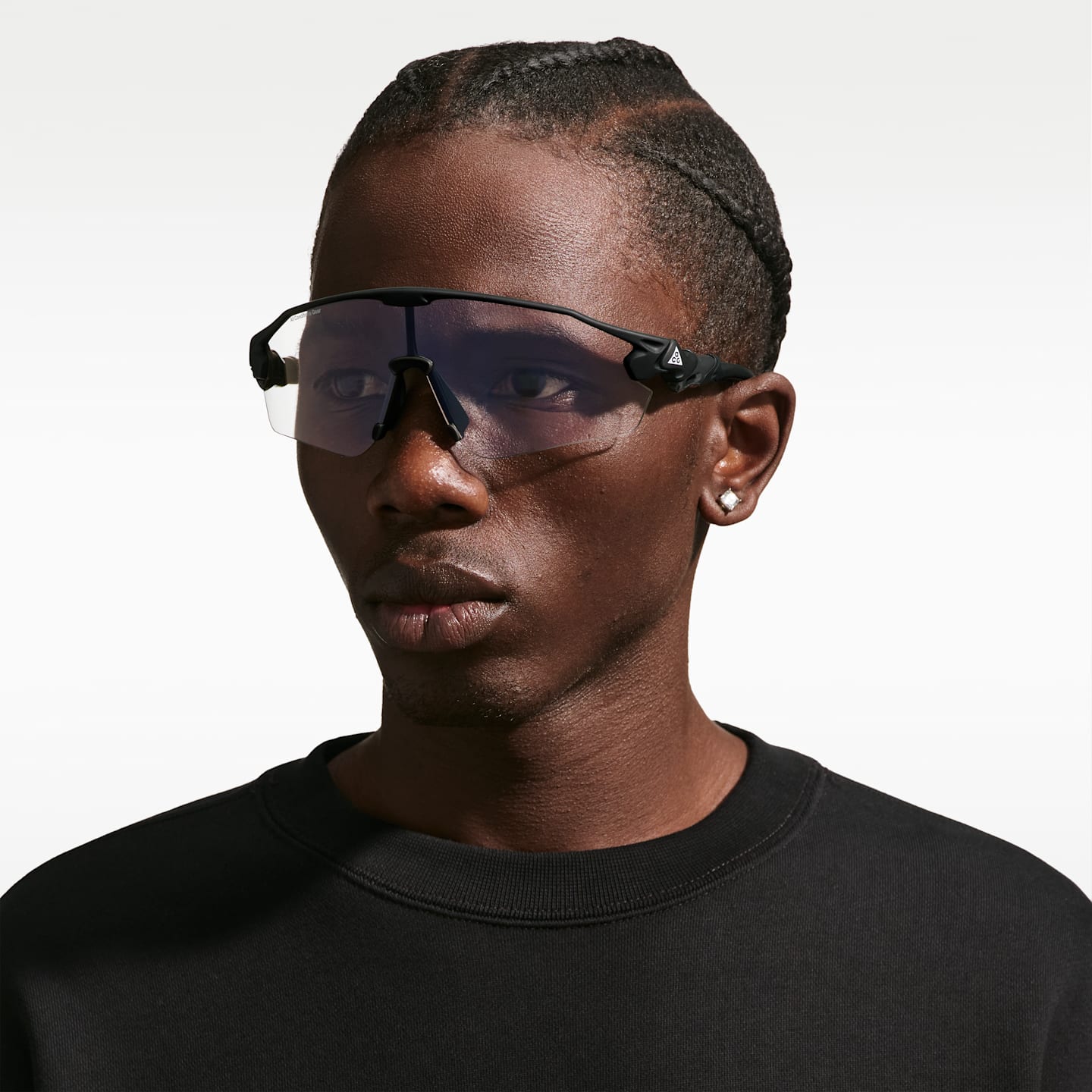 Солнцезащитные фотохромные очки Nike ACG Vista Peak, цвет: Антрацитовый / Прозрачный — фото 2