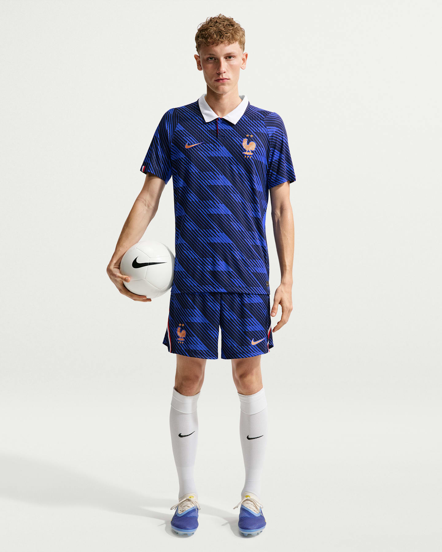 Мужские футбольные шорты Nike FFF 2026 Stadium Home Dri-FIT Replica, цвет: Королевский синий / Синий — фото 6