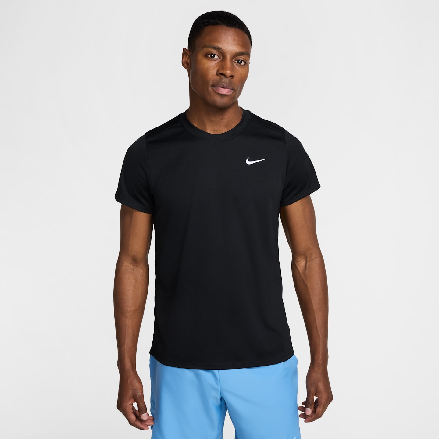 Мужской топ Nike NikeCourt Victory Dri-FIT Tennis Top, цвет: Чёрный / Белый — фото 1