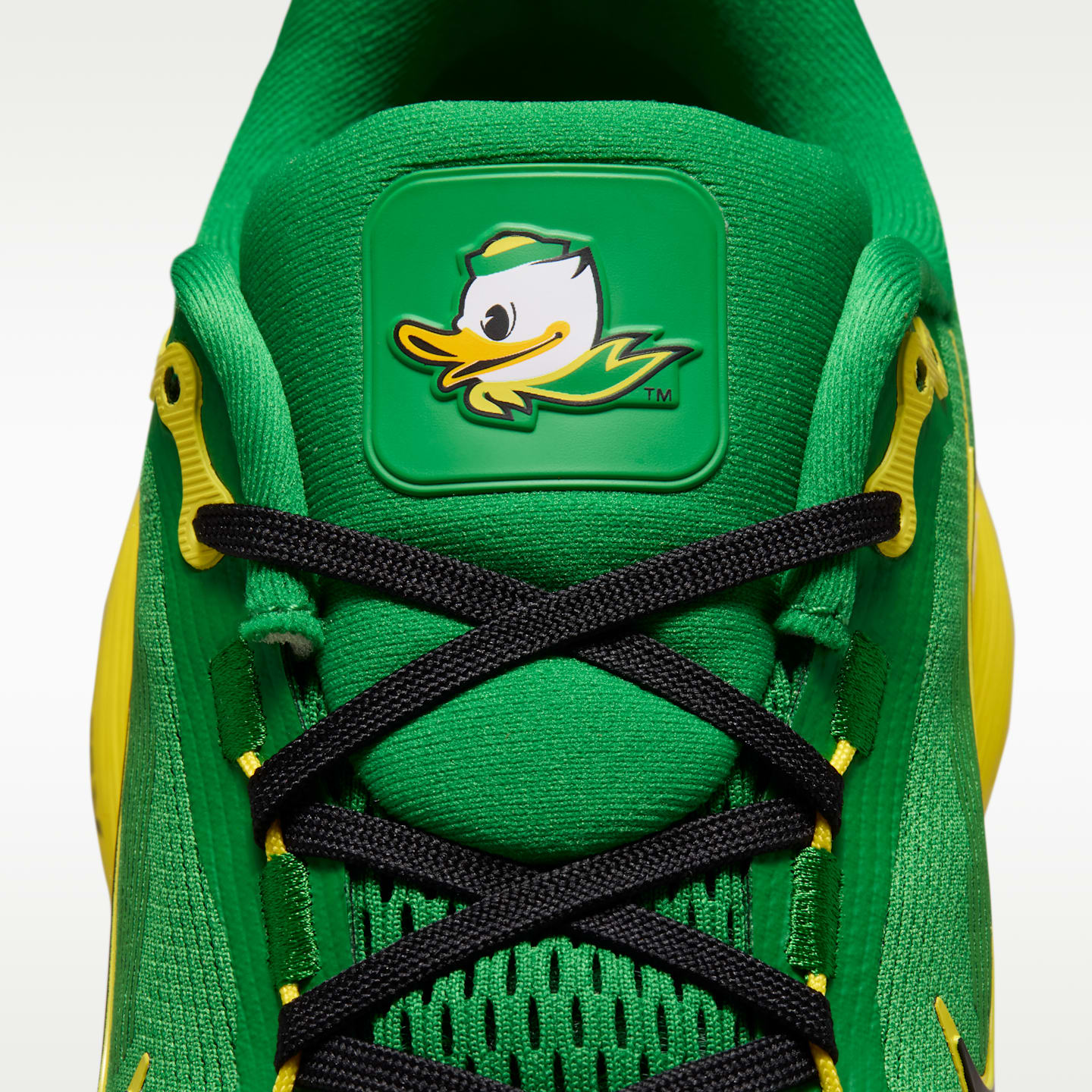 Мужские кроссовки Nike College Vomero 18 (Oregon) Road Running, цвет: Зелёный / Белый — фото 9
