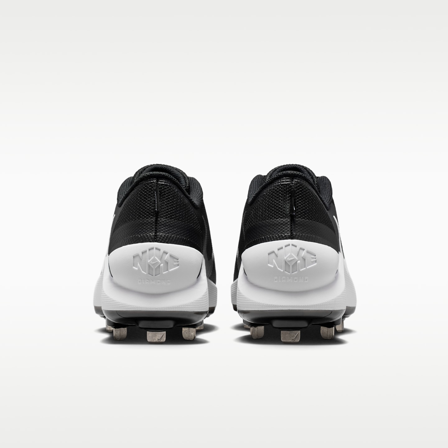 Женские бутсы Nike Diamond Showcase MTL Baseball Cleats, цвет: Чёрный / Белый — фото 6