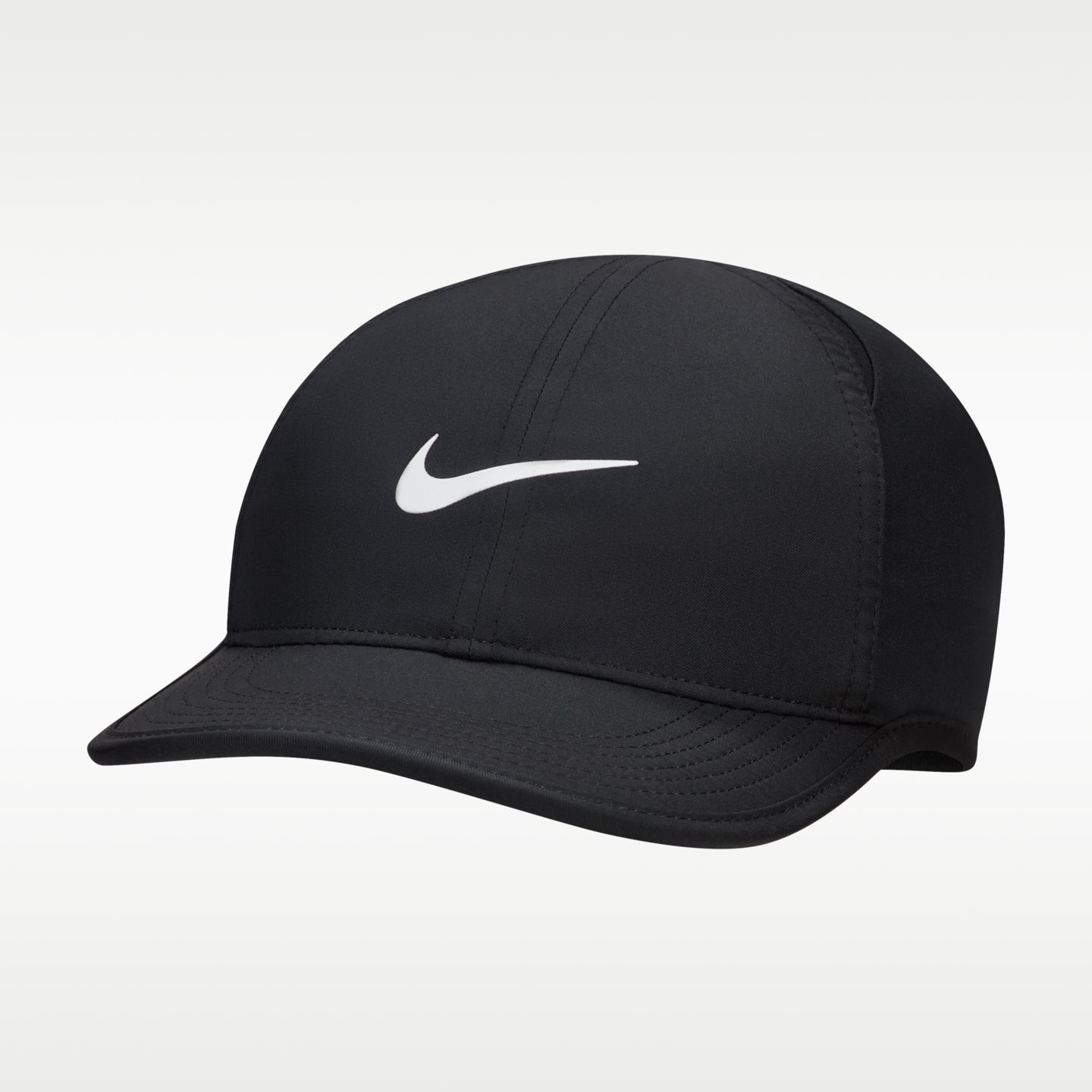 Детская кепка Nike Dri-FIT Club Unstructured Featherlight, цвет: Чёрный / Белый — фото 1