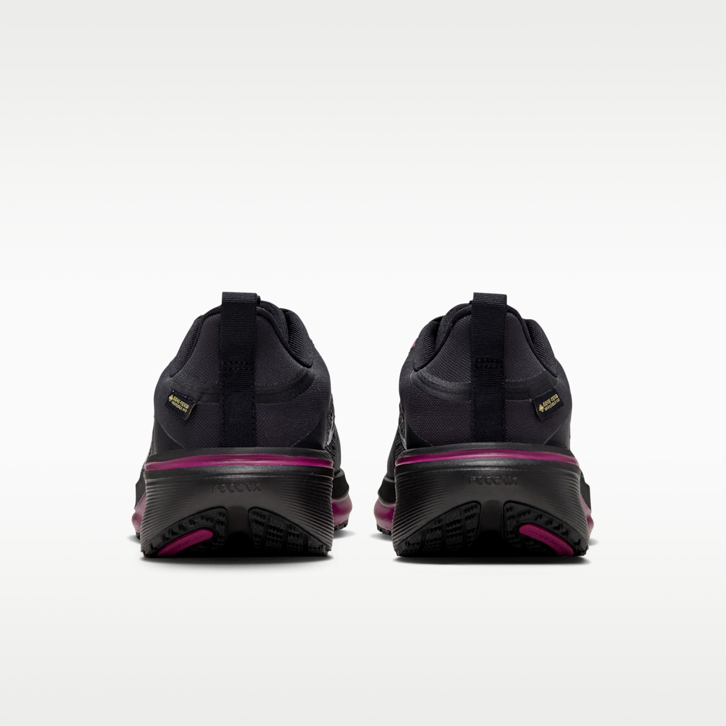 Женские кроссовки Nike Pegasus 42 GORE-TEX Waterproof Road Running, цвет: Чёрный / Ягодный — фото 6