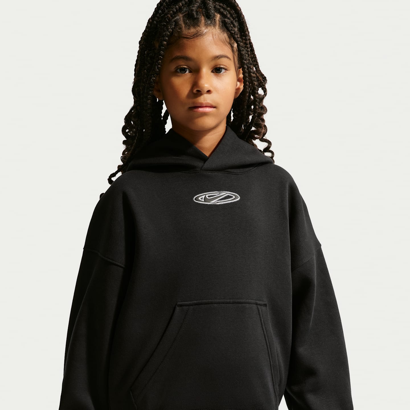 Детское худи Nike Sportswear Club Fleece оверсайз, цвет: Чёрный / Белый — фото 2