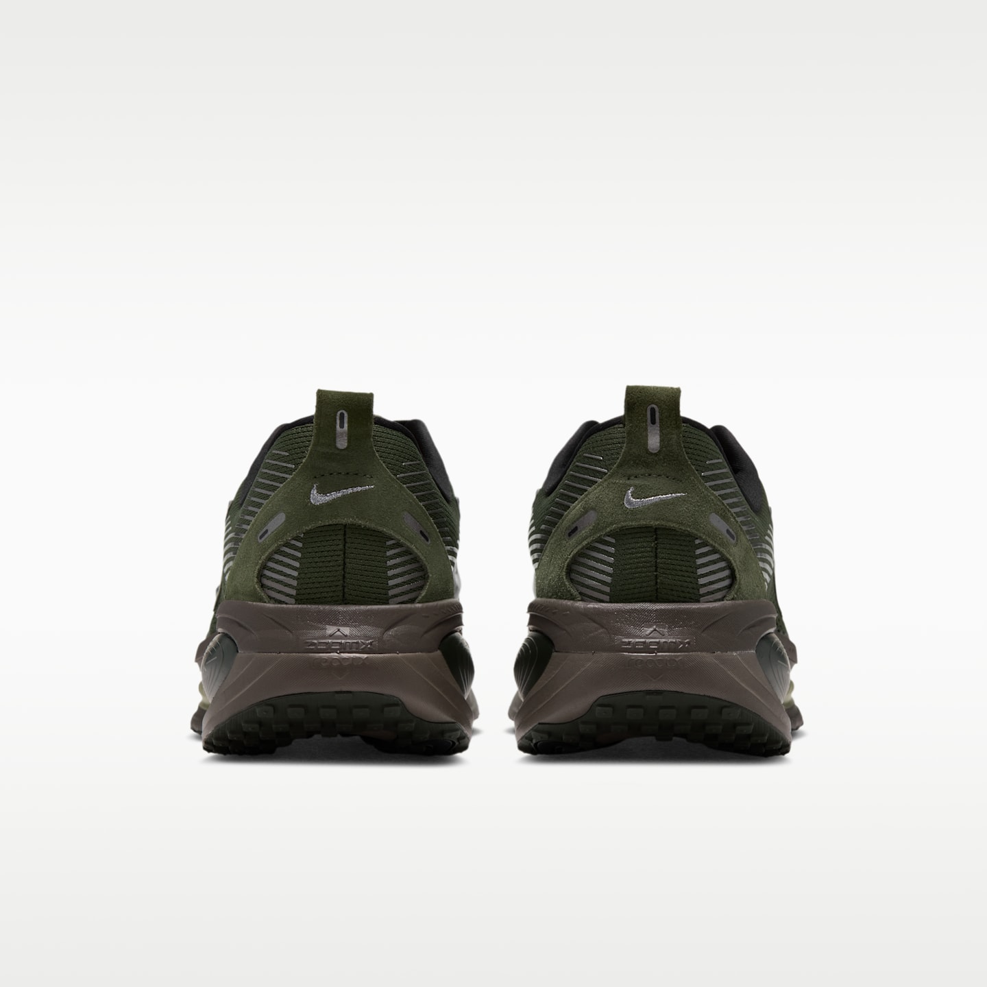 Мужские кроссовки Nike Vomero 18 Road Running, цвет: Хаки / Чёрный — фото 6