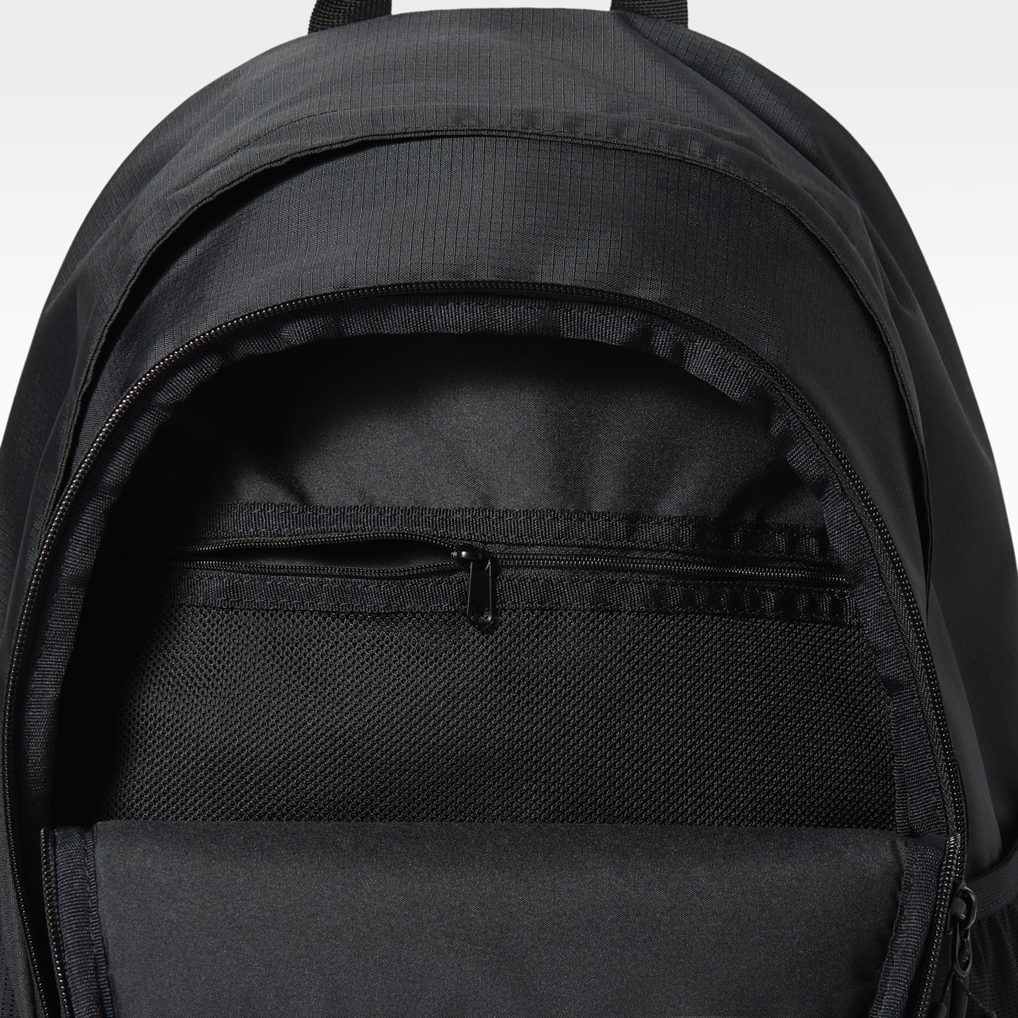 Рюкзак Nike Hayward (26L), цвет: Чёрный / Антрацитовый — фото 6