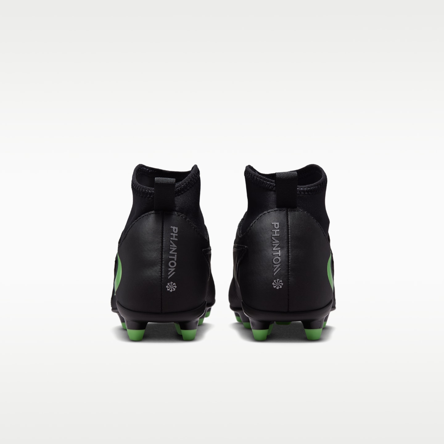 Детские бутсы Nike Jr. Phantom 6 High Club Multi-Ground Soccer Cleats, цвет: Чёрный / Зелёный — фото 6