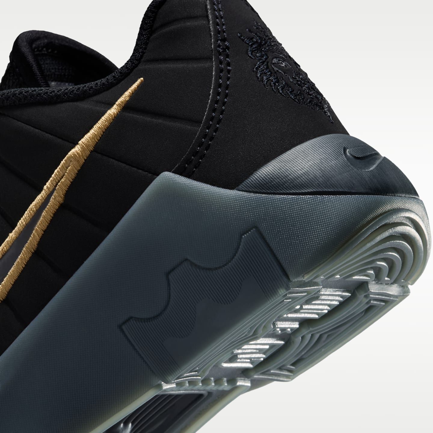 Детские кроссовки Nike LeBron Witness 9 Little Kids' Shoes, цвет: Чёрный / Железный серый — фото 8