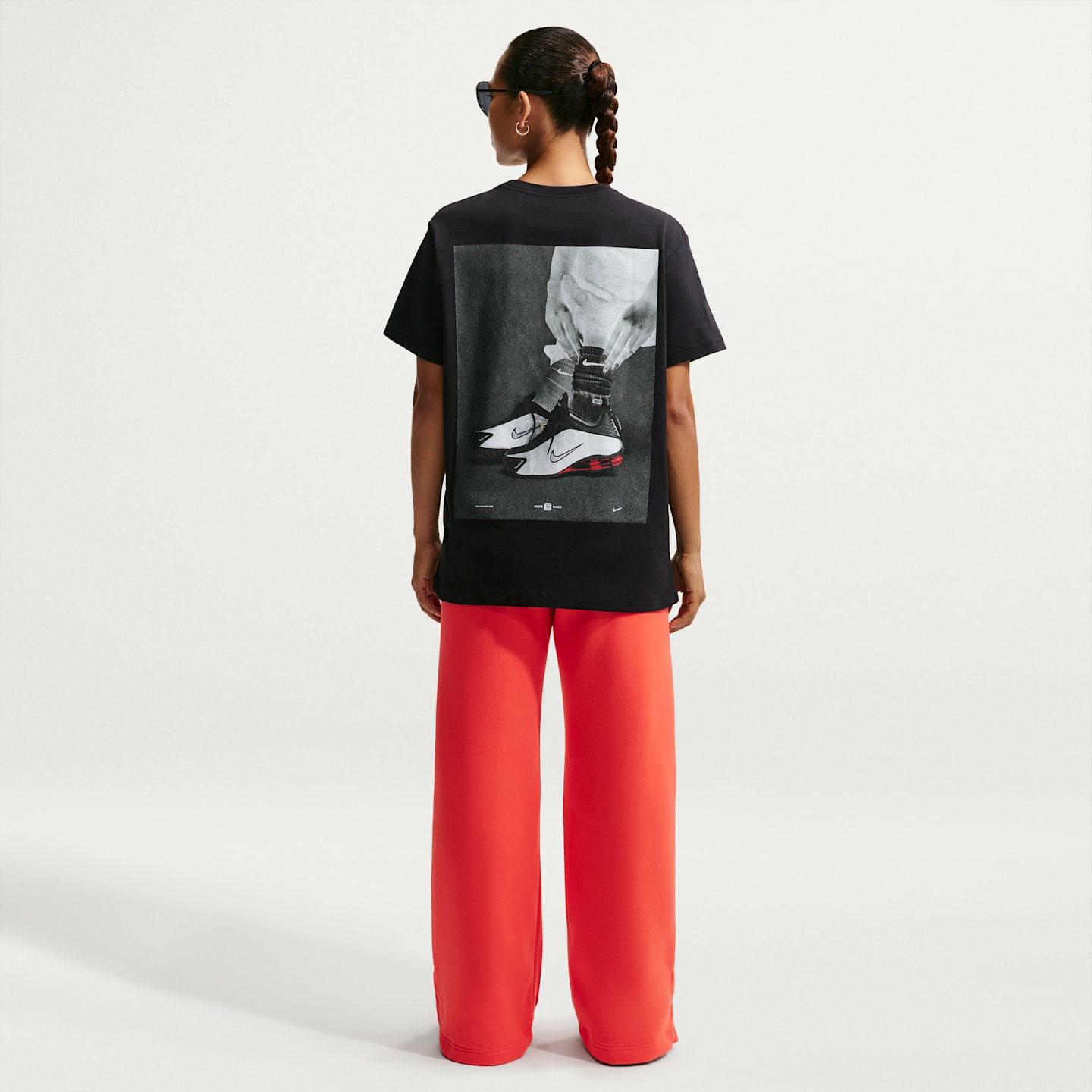 Женская футболка Nike Sportswear Classic Shox оверсайз, цвет: Чёрный — фото 5