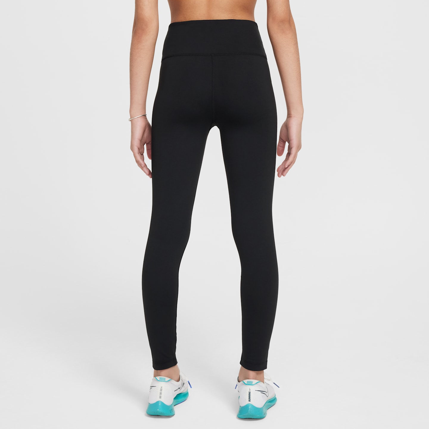 Детские леггинсы для девочек Nike One Dri-FIT с высокой талией, цвет: Чёрный / Белый — фото 2