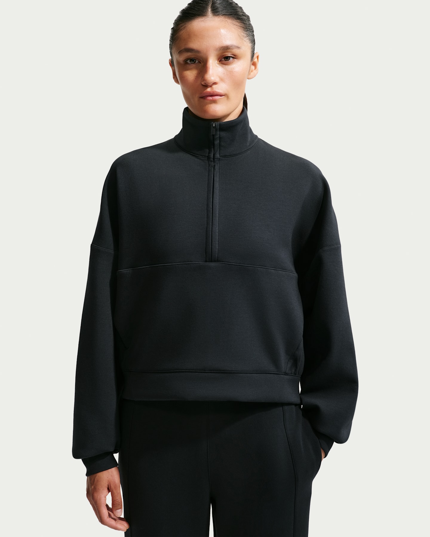 Женский топ оверсайз на полумолнии Nike 24.7 ImpossiblySoft Dri-FIT, цвет: Чёрный / Серый — фото 6