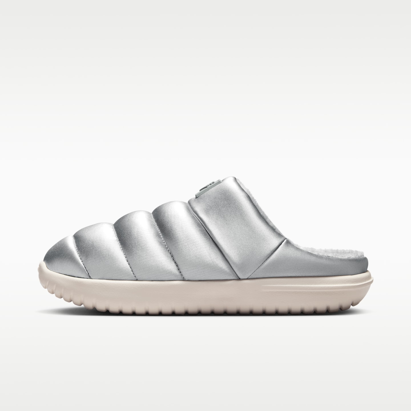 Женские тапочки Nike Burrow SE Slippers, цвет: Серебряный / Коричневый — фото 2