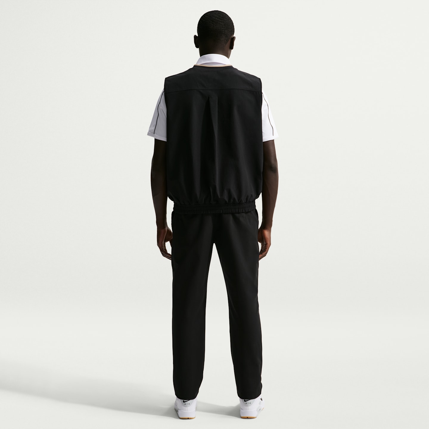 Мужской ветрозащитный жилет для гольфа Nike Fairway Fresh Dri-FIT оверсайз, цвет: Чёрный — фото 5