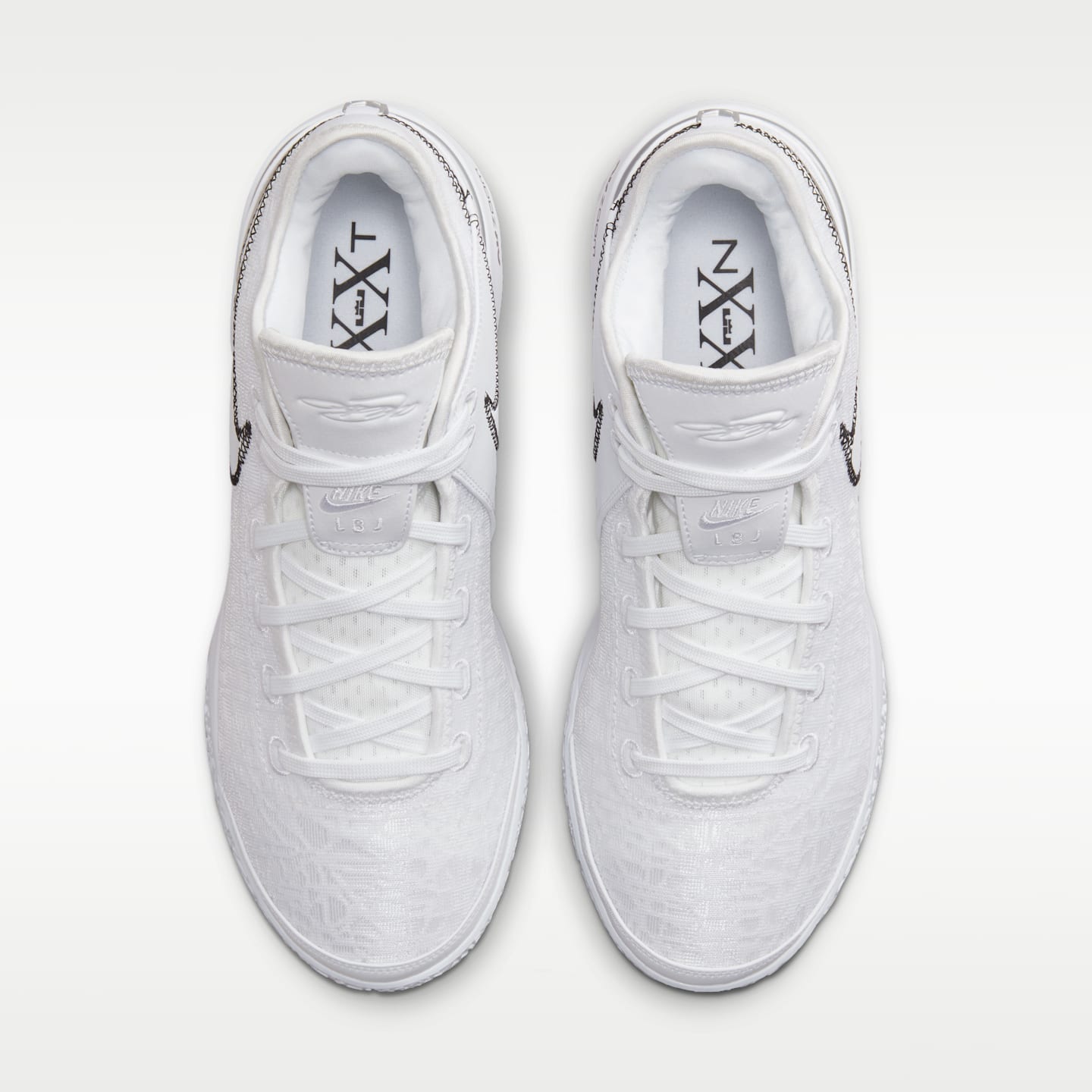 Мужские кроссовки Nike LeBron Nxxt Gen Basketball, цвет: Белый / Чёрный — фото 4