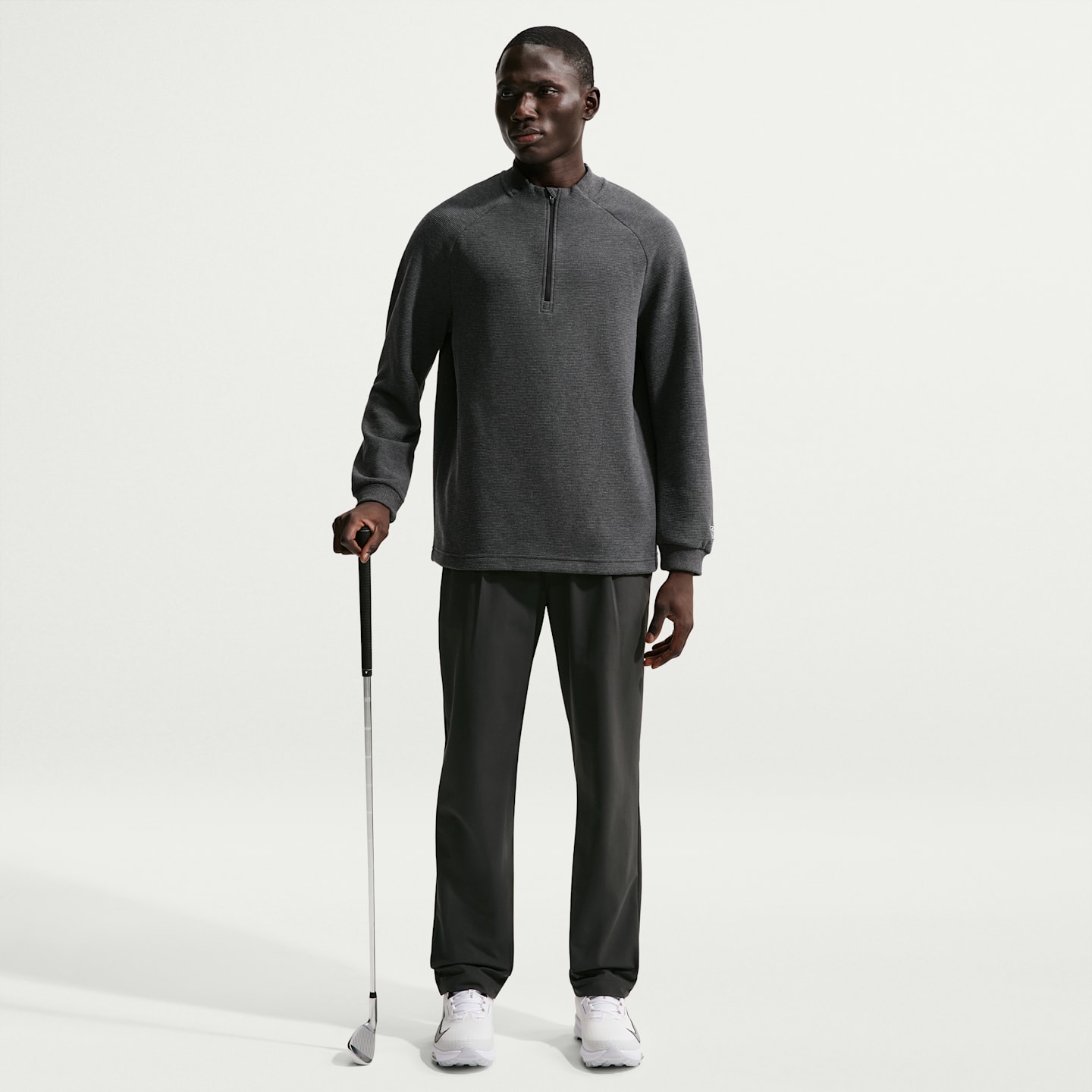 Мужской топ для гольфа Nike Par Therma-FIT на молнии 1/2, цвет: Чёрный / Белый — фото 4