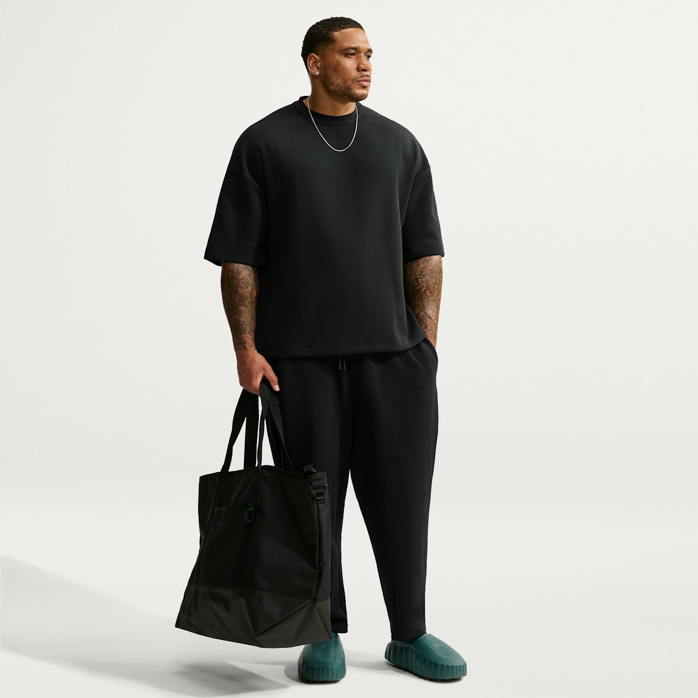 Мужской топ с коротким рукавом Nike 24.7 ImpossiblySoft Dri-FIT, цвет: Чёрный / Серый — фото 10