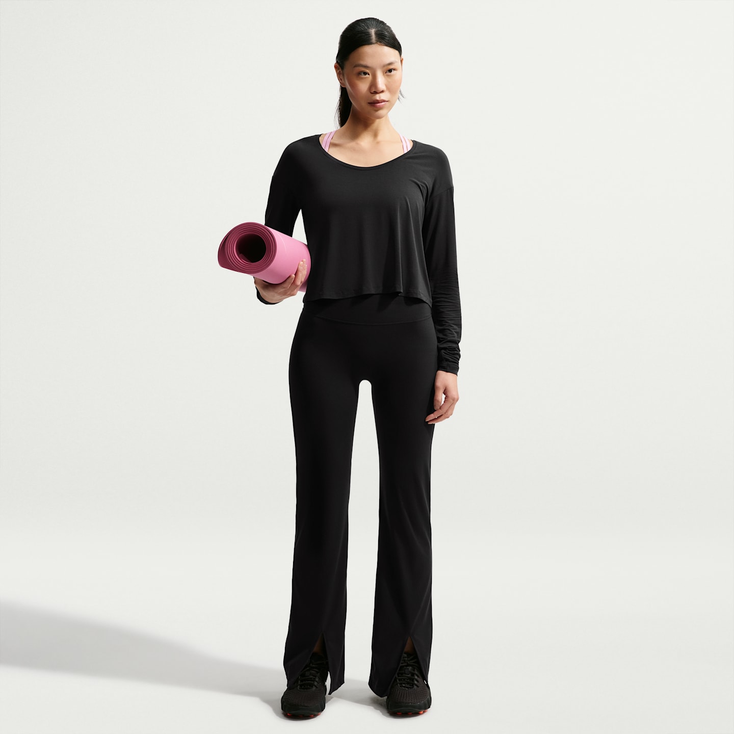 Женский лонгслив Nike Zenvy Dri-FIT, цвет: Чёрный / Холодный серый — фото 4