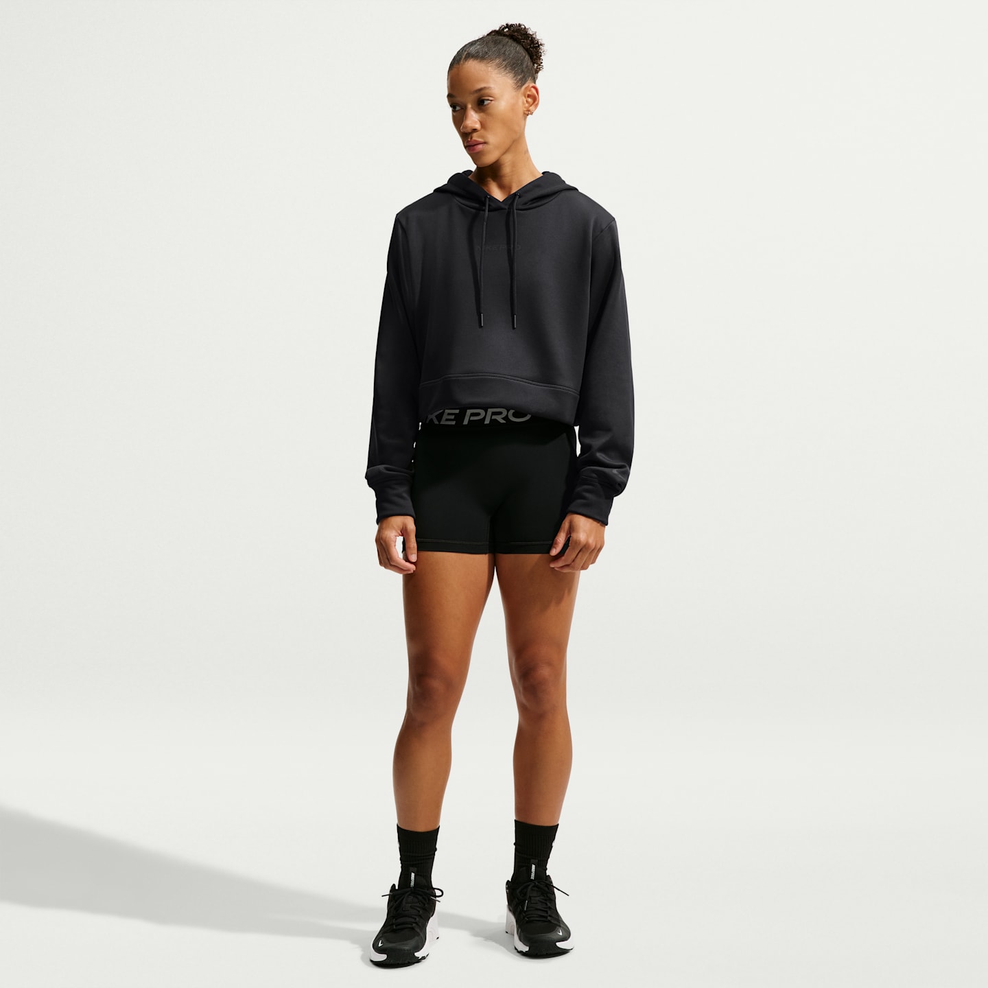 Женское худи Nike Pro Sculpt Dri-FIT, цвет: Чёрный — фото 4