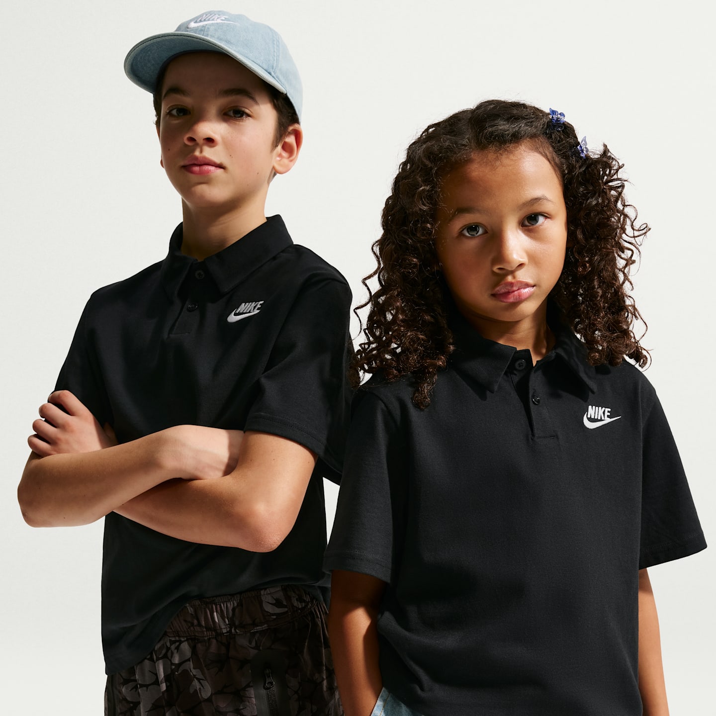 Детское поло Nike Sportswear Club Knit Short-Sleeve Polo, цвет: Чёрный / Белый — фото 1