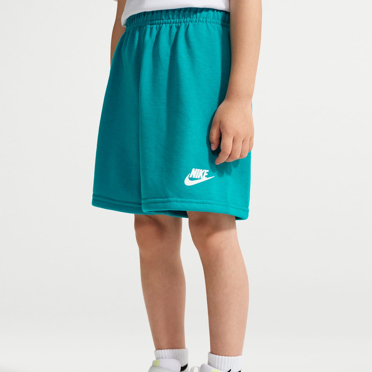Детский комплект Nike Sportswear Multisport 2-Piece Shorts Set, цвет: Energy — фото 4