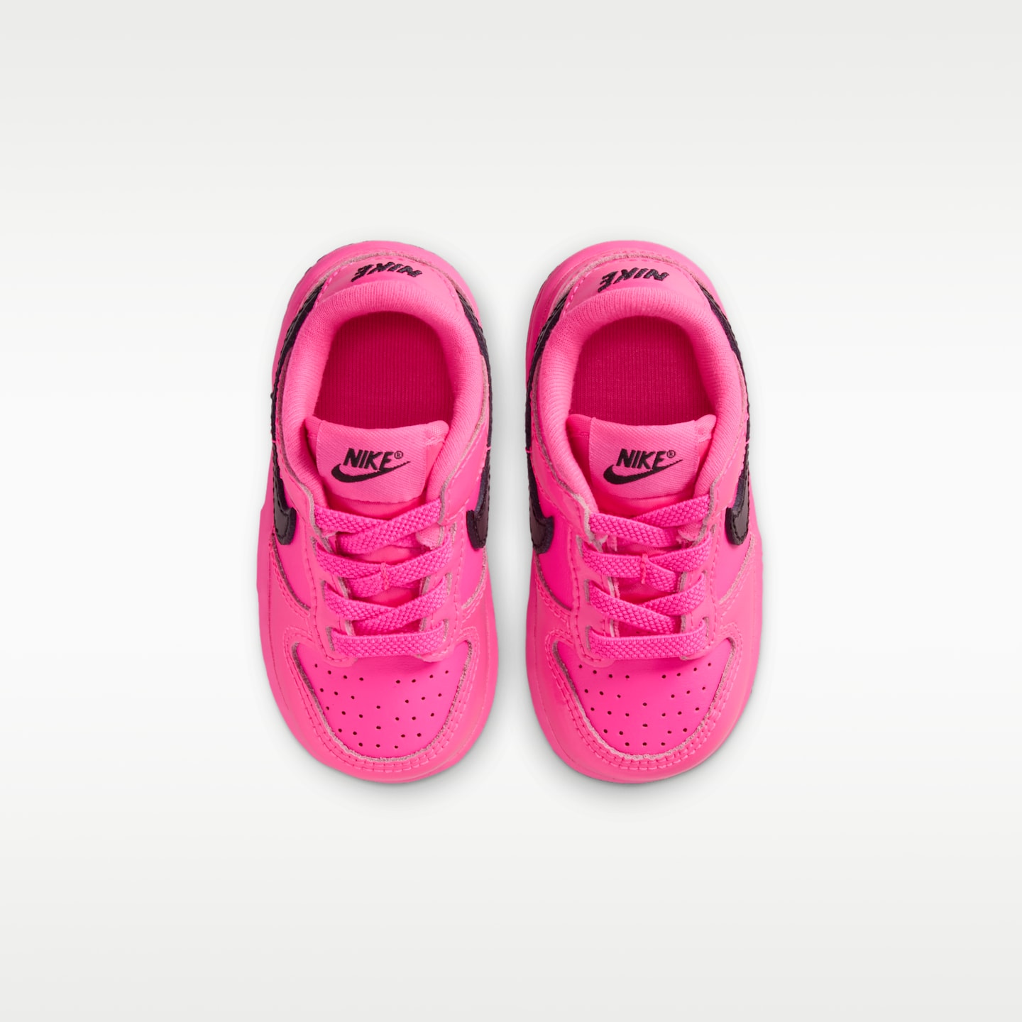 Детские кроссовки Nike Dunk Low SE, цвет: Розовый / Чёрный, вариант 1 — фото 4