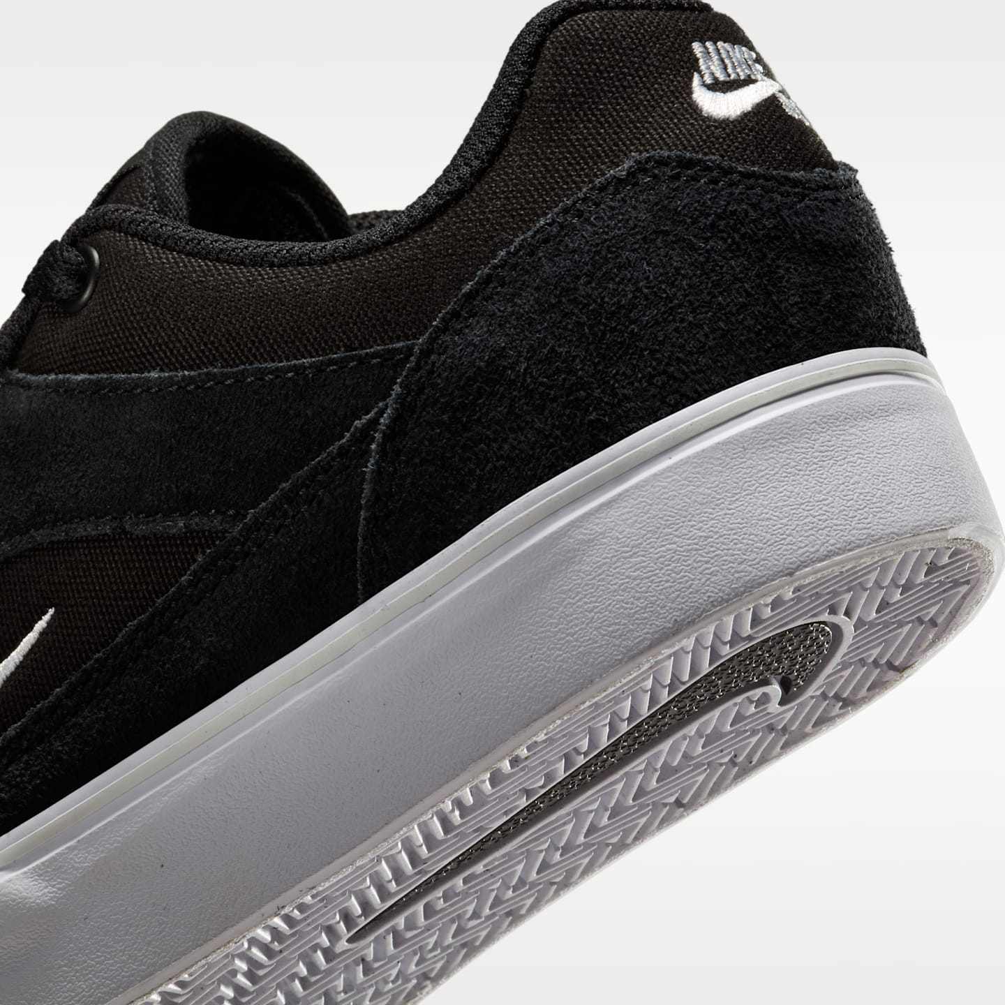 Детские кроссовки Nike SB Malor Skate, цвет: Чёрный / Белый — фото 8