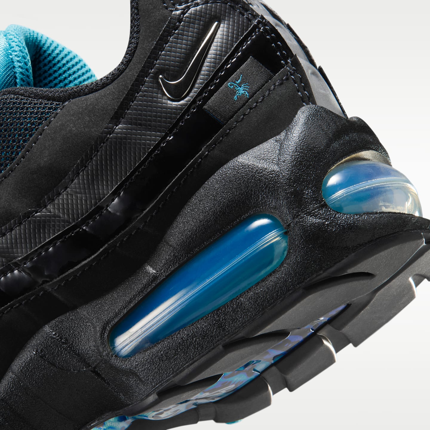 Детские кроссовки Nike Air Max 95 SE, цвет: Чёрный / Синий — фото 8
