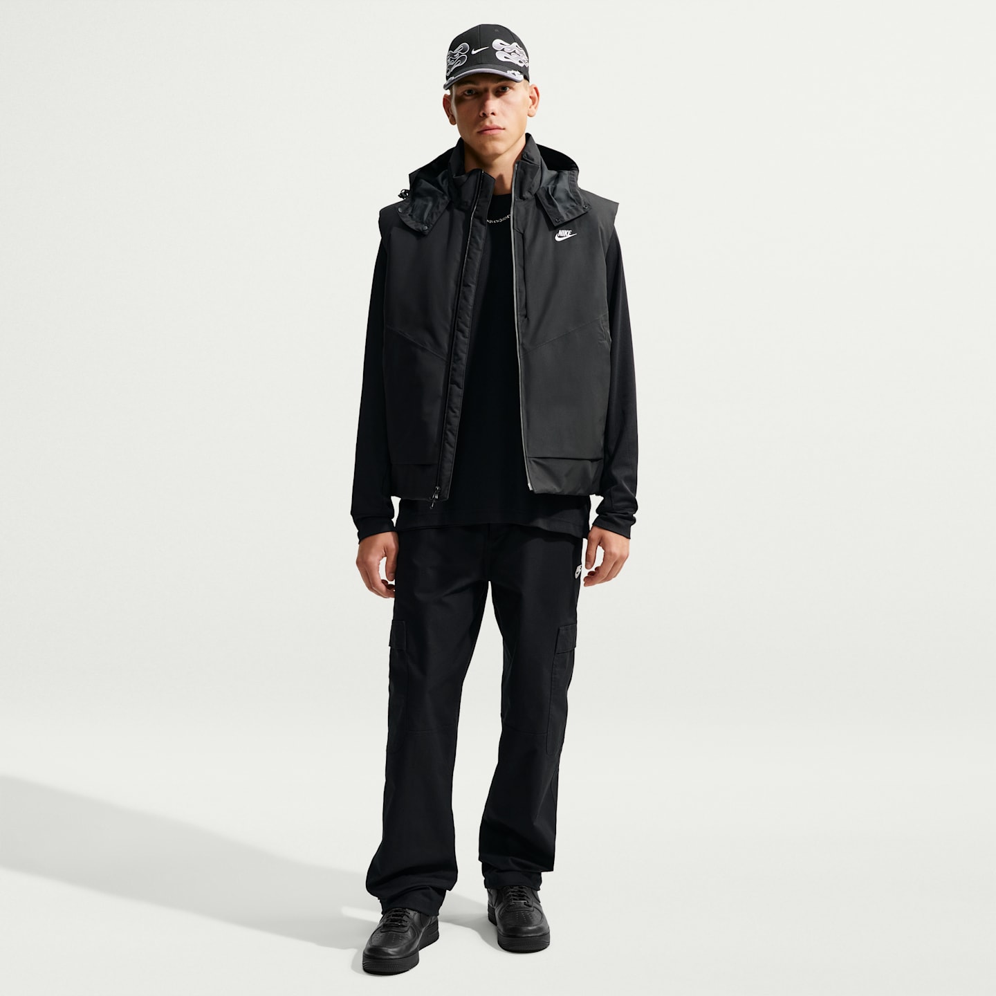 Мужской жилет Nike Windrunner PrimaLoft® Storm-FIT ADV, цвет: Чёрный / Белый — фото 4