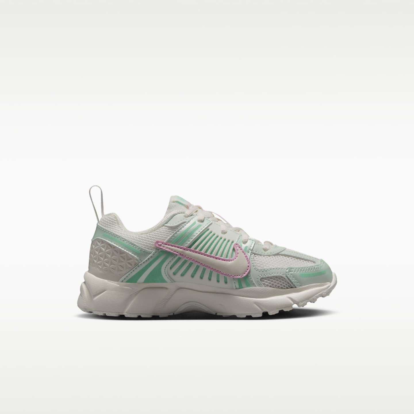 Детские кроссовки Nike Vomero 5 (Classic laces), цвет: Молочный / Розовый пенный — фото 3