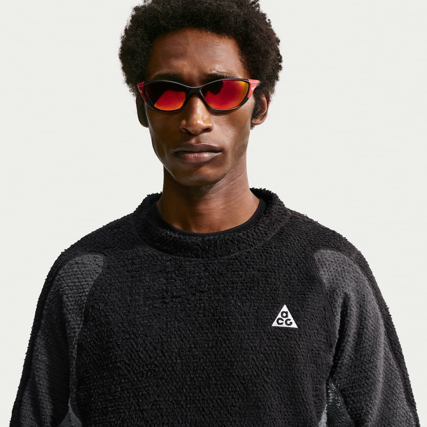 Женский топ Nike ACG Wolf Lichen Crew-Neck Top, цвет: Чёрный / Антрацитовый — фото 3