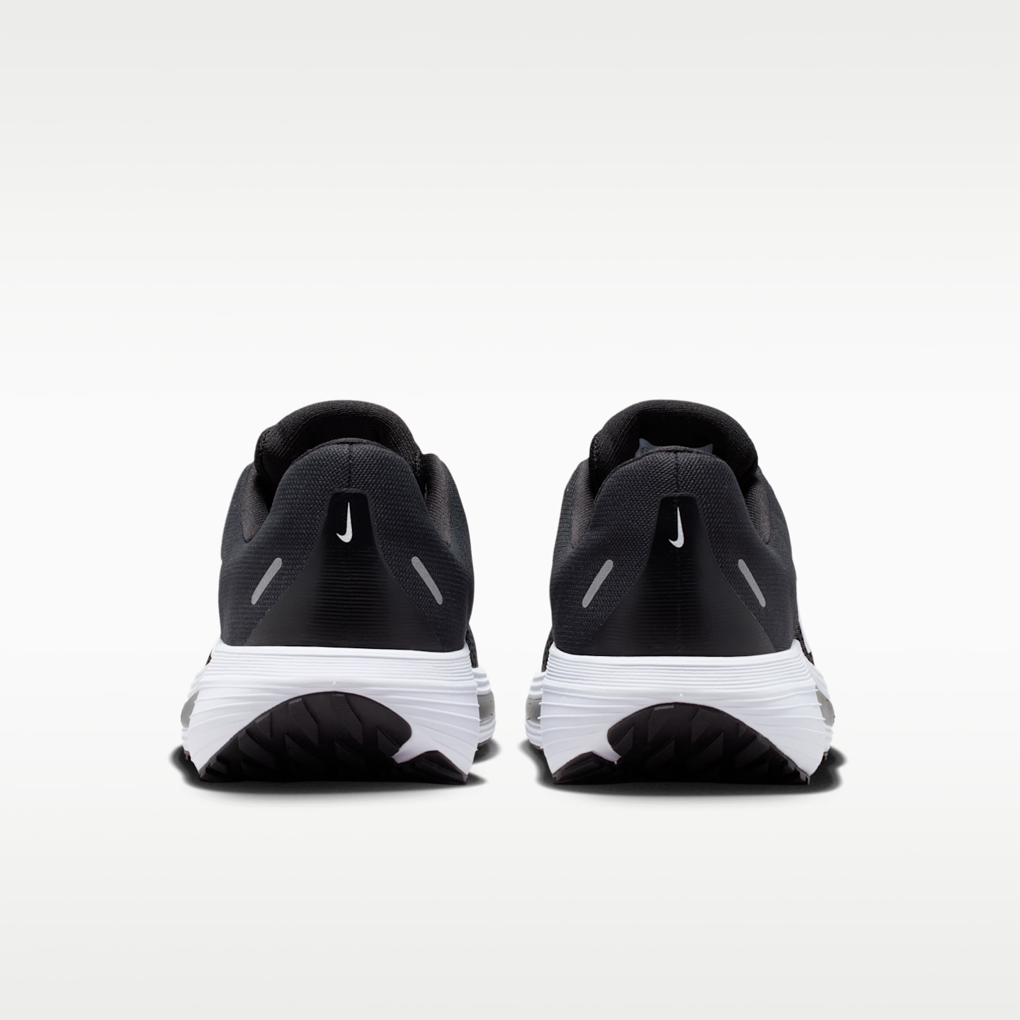 Женские кроссовки Nike Quest 7 Road Running, цвет: Чёрный / Антрацитовый — фото 6