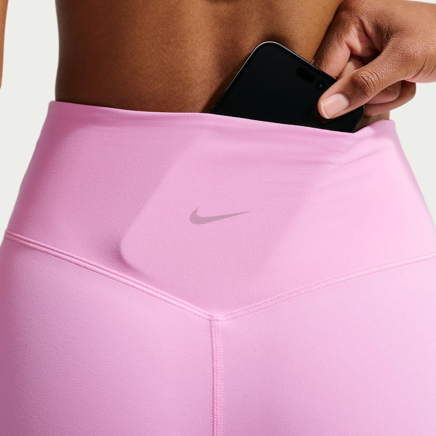 Женские велосипедки Nike Zenvy с высокой талией, 8, цвет: Розовый / Холодный серый — фото 6