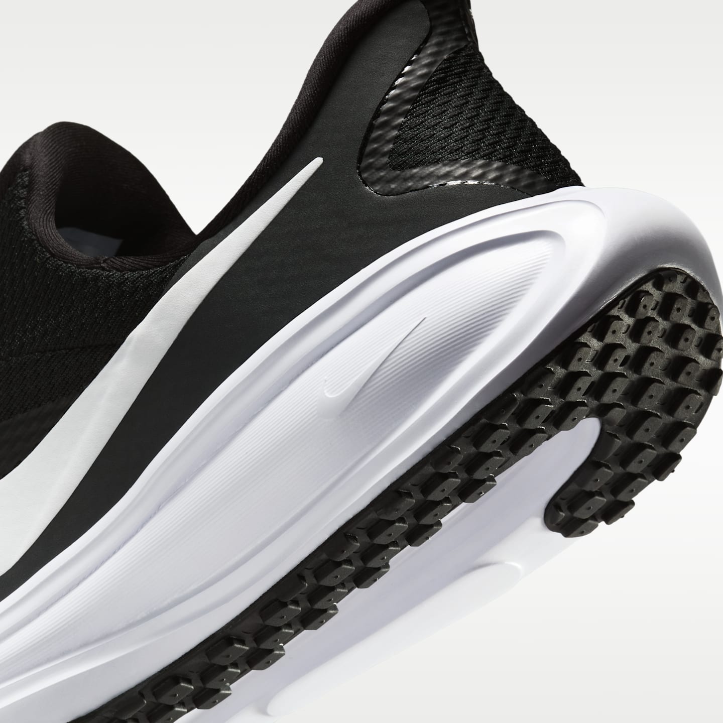 Женские кроссовки Nike Revolution 8 EasyOn Road Running, цвет: Чёрный / Антрацитовый — фото 8